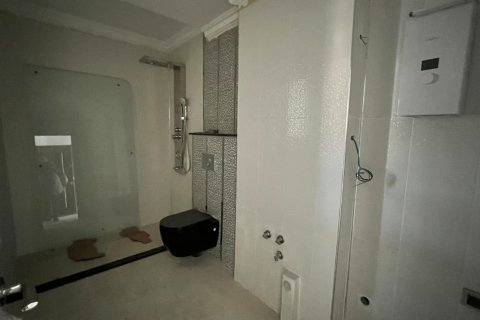 2+1 Apartment in Mahmutlar, Turkey No. 12262 7