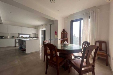 3 dormitorios Apartment en Larnaca, Cyprus No. 33870 5