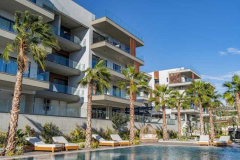 2 bedrooms Penthouse in Mouttagiaka, Cyprus No. 33735 1