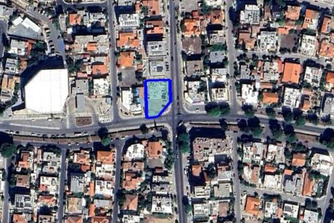 985m² Land in Ayios Dhometios, Cyprus No. 76350 1