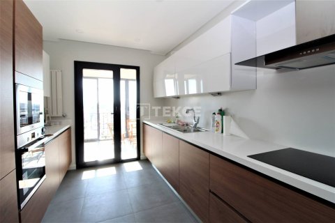 2+1 Apartment in Istanbul, Turkey No. 10889 5