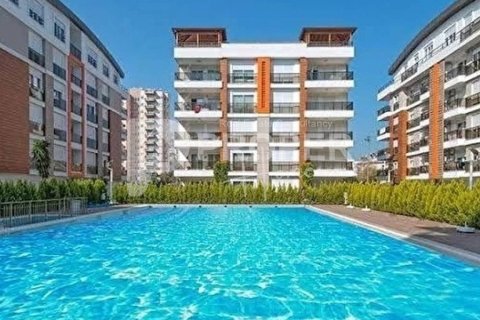 6 rooms Appartement à Konyaalti, Turkey No. 10892 1