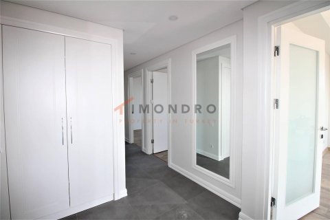 4+1 Appartement à Kartal, Turkey No. 17763 12