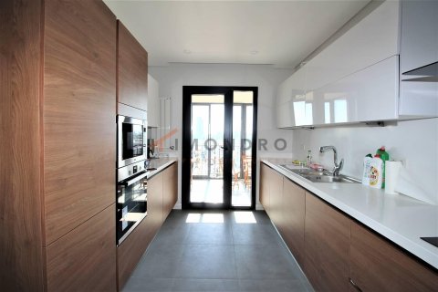 4+1 Apartment in Kartal, Turkey No. 17763 9