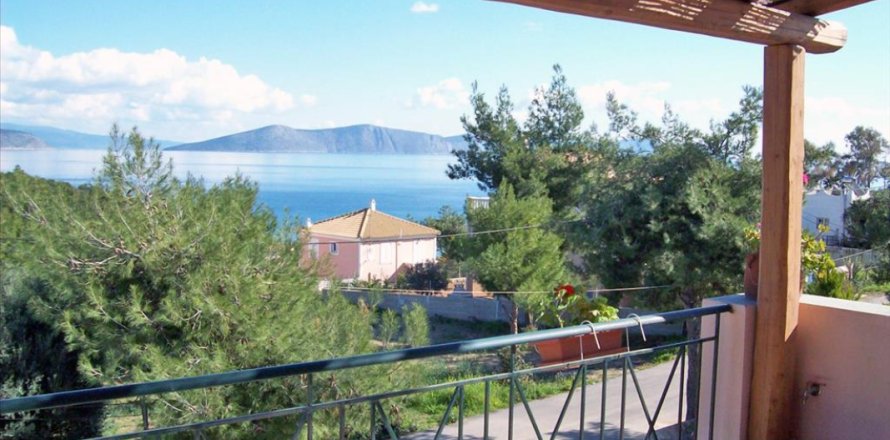 5 bedrooms Villa in Peloponnese, Greece No. 49181