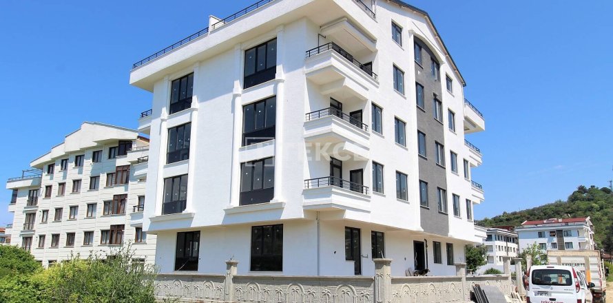 3+1 Apartment en Cinarcik, Turkey No. 12514