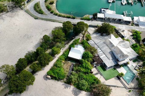 1093m² Land à Jolly Harbour, Antigua and Barbuda No. 64987 10