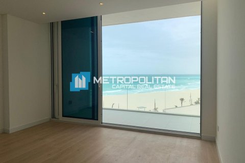 2 bedrooms Apartment on the Saadiyat Island, UAE No. 7940 7