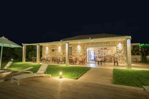 920m² Hotel en Zakynthos, Greece No. 57399 9