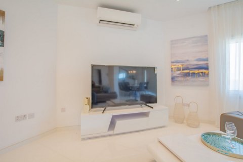 3 bedrooms Apartment in Famagusta, Cyprus No. 36573 5