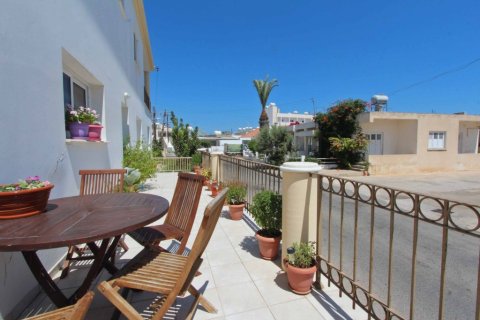 5 dormitorios Villa en Paralimni, Cyprus No. 36592 17