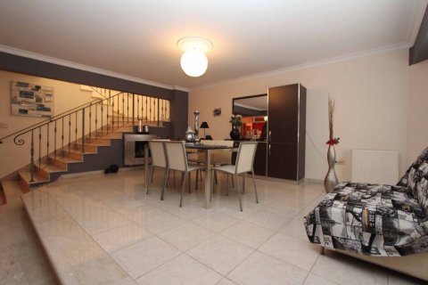 5 dormitorios Villa en Paralimni, Cyprus No. 36592 3