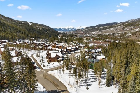 Land à Keystone, USA No. 62338 1