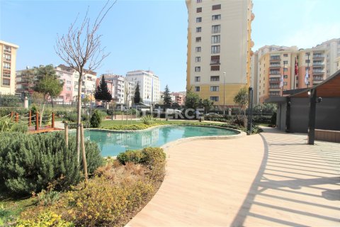 2+1 Apartment in Istanbul, Turkey No. 12694 23