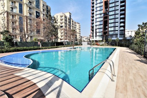 2+1 Apartment in Istanbul, Turkey No. 12694 26