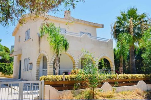 3 dormitorios Villa en Paphos, Cyprus No. 36734 1