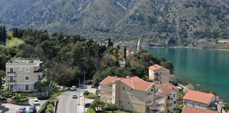 3 chambres Penthouse à Kotor, Montenegro No. 66916