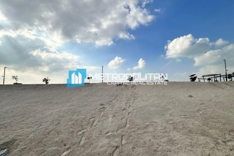 975.7m² Land en Al Gurm, UAE No. 42231 4