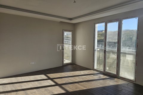 3+1 Apartment en Istanbul, Turkey No. 17013 4