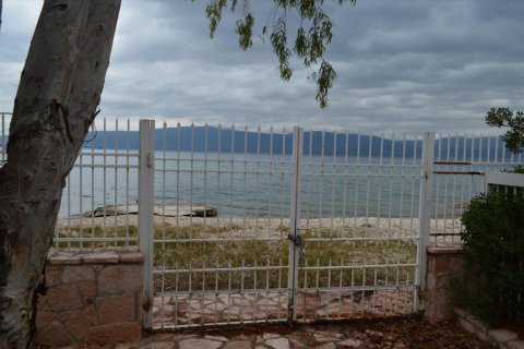 4 dormitorios House en Agioi Theodoroi, Greece No. 58713 1