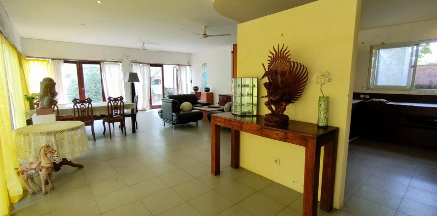 3 bedrooms Villa in Nusa Dua, Indonesia No. 23340