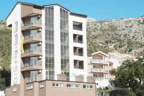 36m² Apartment in Budva, Montenegro No. 66886 1