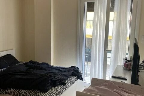 2 chambres Appartement à Piraeus, Greece No. 54679 9