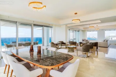 4 dormitorios Penthouse en Limassol, Cyprus No. 32981 1