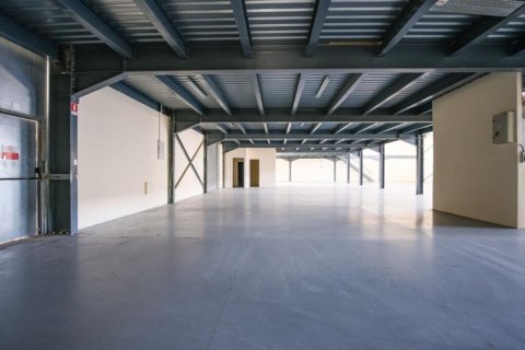 880m² Commercial property en Nicosia, Cyprus No. 47554 12