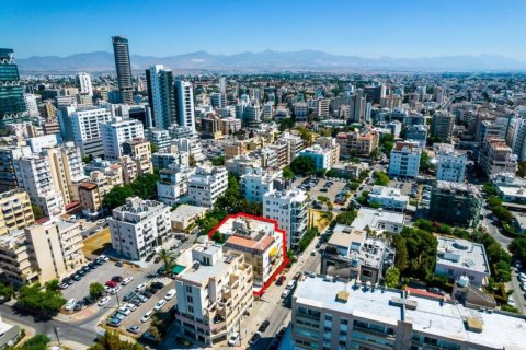 853m² Commercial property en Nicosia, Cyprus No. 47577 6