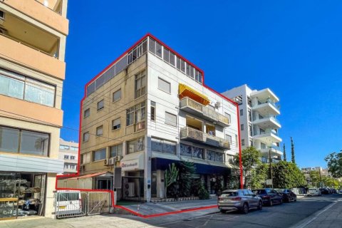 853m² Commercial property en Nicosia, Cyprus No. 47577 10