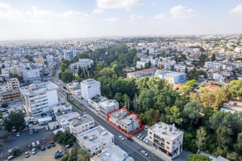 496m² Commercial property in Nicosia, Cyprus No. 47578 10