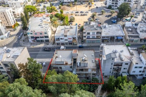 496m² Commercial property in Nicosia, Cyprus No. 47578 9