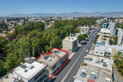 496m² Commercial property en Nicosia, Cyprus No. 47578 2