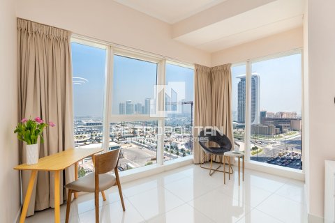 2 dormitorios Apartment en Damac Heights, UAE No. 5675 13