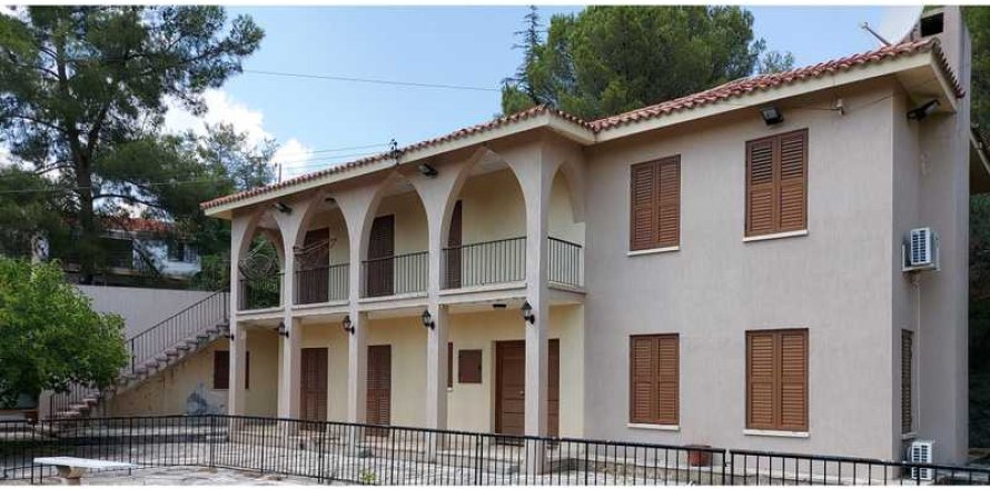 4 dormitorios Villa en Moniatis, Cyprus No. 30029