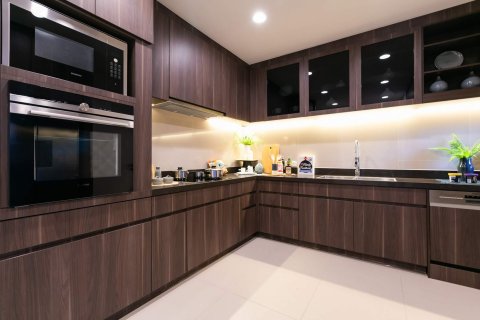 3 bedrooms Condo  in Bangkok, Thailand No. 478 5