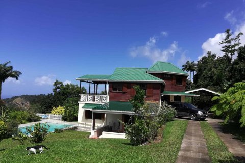 4 dormitorios House en Saint George, Dominica No. 66283 2