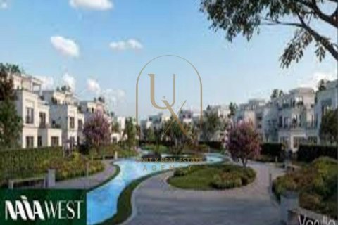 3 dormitorios Townhouse en Sheikh Zayed Compounds, Egypt No. 38210 9