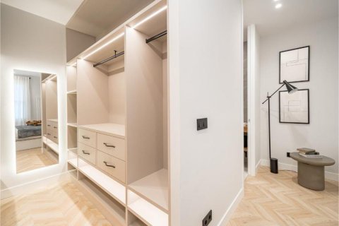 4 chambres Appartement à Madrid, Spain No. 27478 25