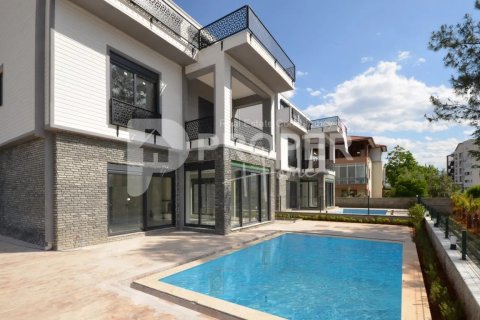 7 rooms Villa in Dosemealti, Turkey No. 11367 26