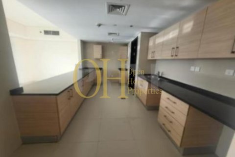 3 bedrooms Apartment in Al Reem Island, UAE No. 69644 7