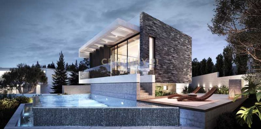 4 bedrooms Villa in Pegeia, Cyprus No. 74799