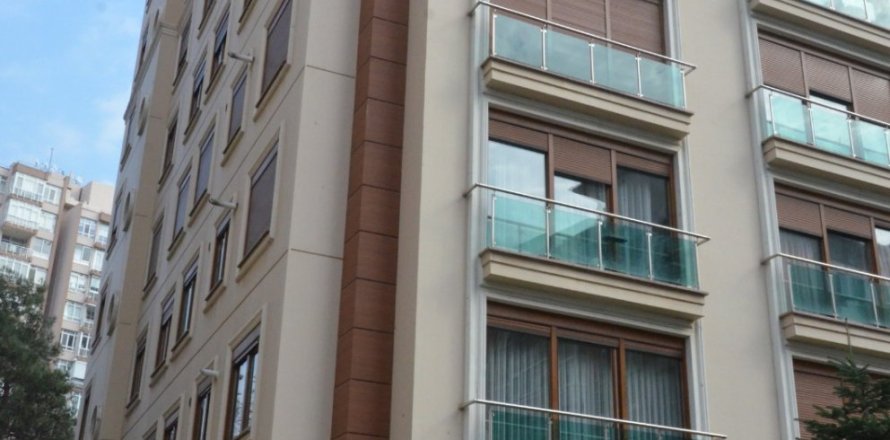 3+1 Appartement à Istanbul, Turkey No. 15197