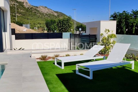 3 bedrooms Villa in Polop, Spain No. 27881 12