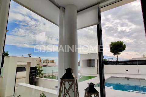 3 bedrooms Villa in Polop, Spain No. 27881 26