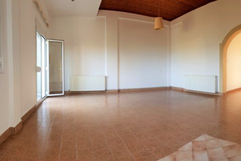 240m² Negocio en Heraklion, Greece No. 56344 7