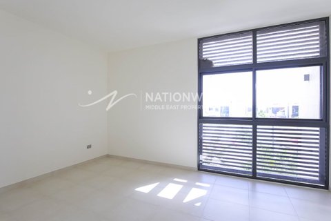 4 bedrooms Villa on the Yas Island, UAE No. 4168 6