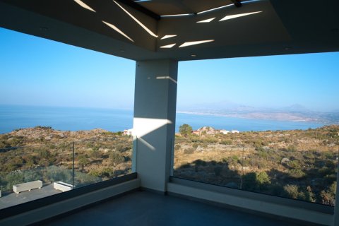 3 bedrooms Villa in Chania, Greece No. 64790 12