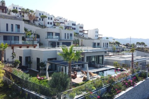 5+2 Villa en Bodrum, Turkey No. 13231 2